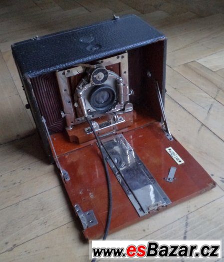 Prodám starožitný fotoaparát UNION Dresden, HUGO STOCKIG