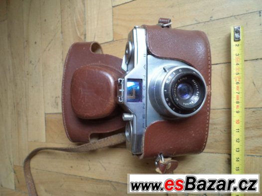 Stará zrcadlovka - fotoaparát PENTONA II