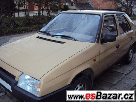 skoda-favorit-136ls-s-lpg-a-taznym-zarizenim