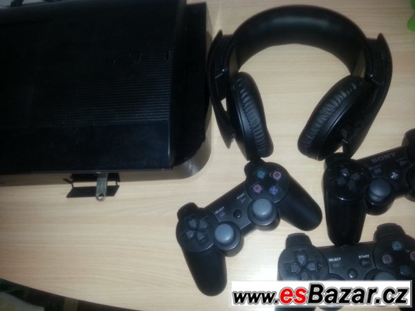 PS3 + 33her + bezdrátová sluchátka