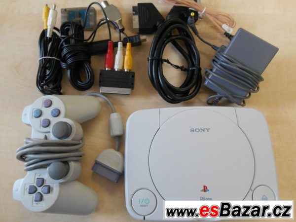 PS One Sony + dvě hry 