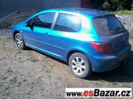 Peugeot 307 2.0 HDI 66 kw modrá met. rozprodám na ND