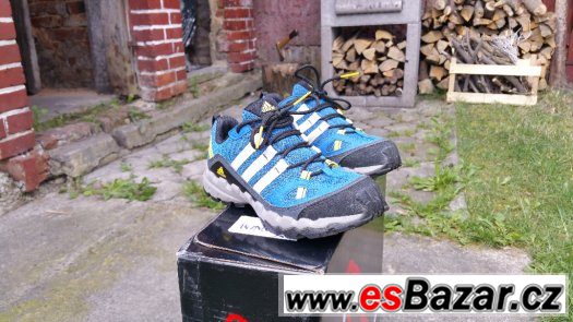 Dětská obuv Adidas,velikost č.32