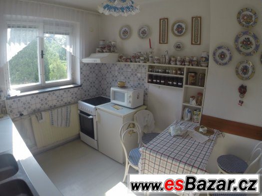 Pronájem, 3+1 ,RD s garáží a zahradou Pronájem, 3+1 ,RD s garáží a zahradou