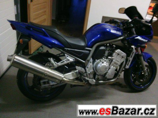 YAMAHA FZS 1000 FAZER