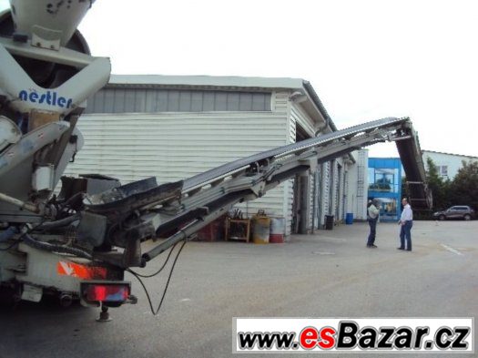 MAN TGA 35,480 B 8x4 s dopravním pásem MAN TGA 35,480 B 8x4 s dopravním pásem