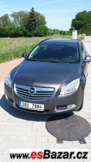 OPEL INSIGNIA