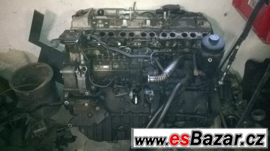 motor-mercedes-300td-w210-rok-99