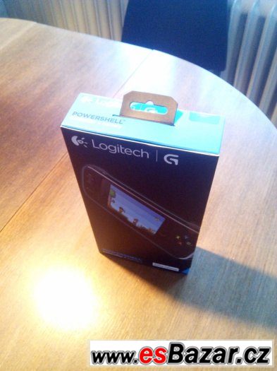 Logitech Powershell Controller s baterií