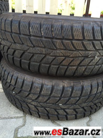 PRODÁM 2 KUSY ZIMNÍ PNEU HANKOOK 195/60/15