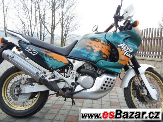 Honda Afrika Twin 750 r.v.1996 verze Dakar