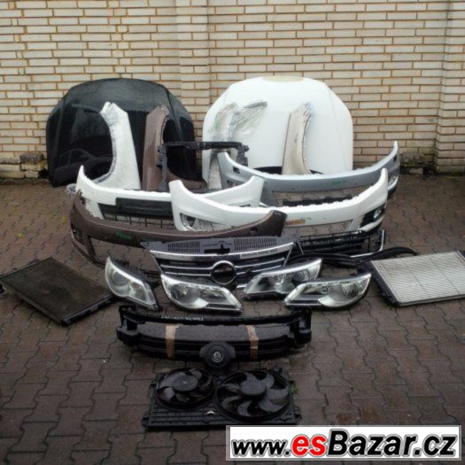 volkswagen-tiguan-dily-na-predek-airbagova-sada-chladice