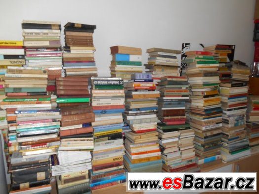 800 knih všechny žánry i učebnice