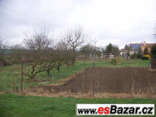 Stavební pozemek 1167 m2, Bučovice-Vícemilice