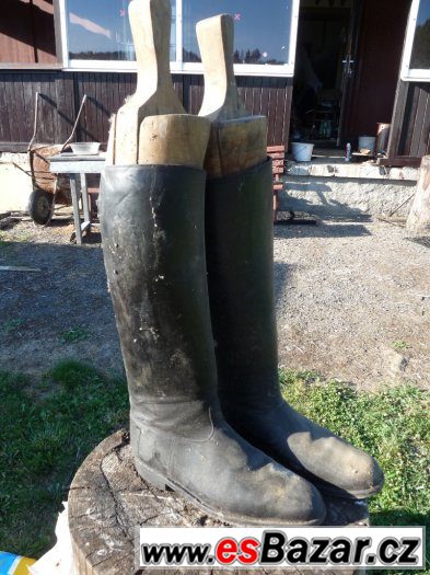 Jezdecké boty s napínáky 1