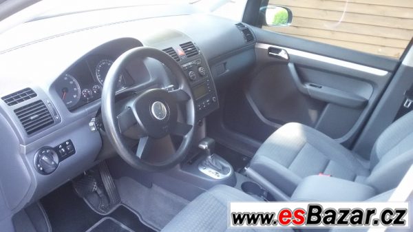 Prodám VW Touran 1.6 FSi 85kW