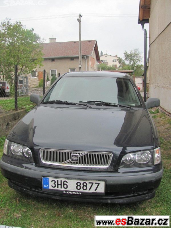 prodam-volvo-v40