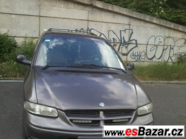 Prodám CHRYSLER VOYAGER 3.301