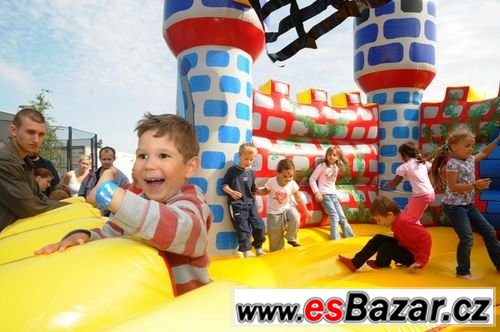 Prodám skákací hrad Prodám skákací hrad