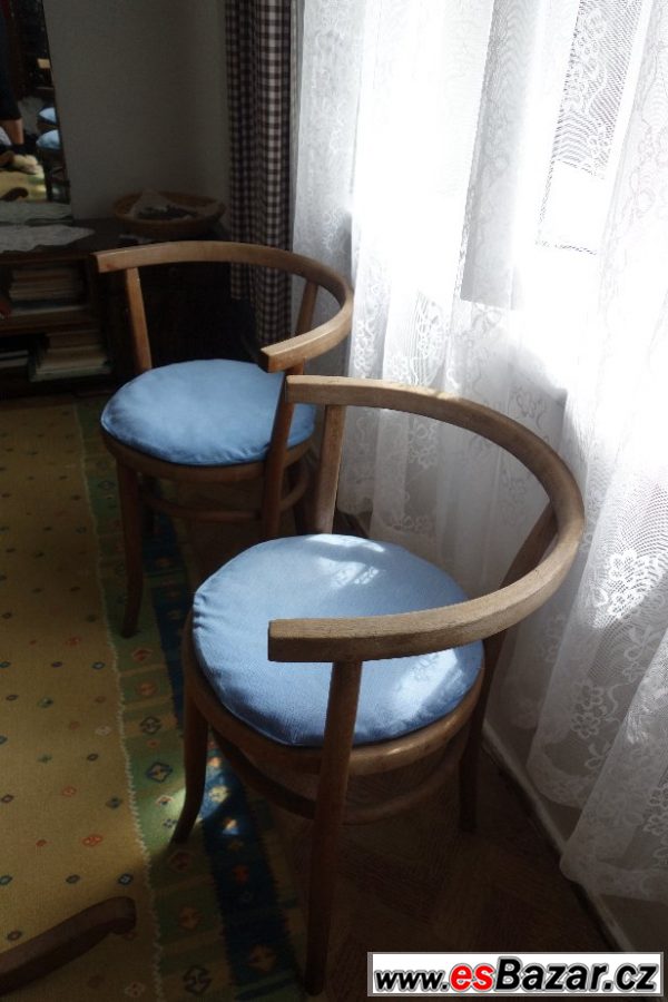 Prodám 2 křesílka Thonet