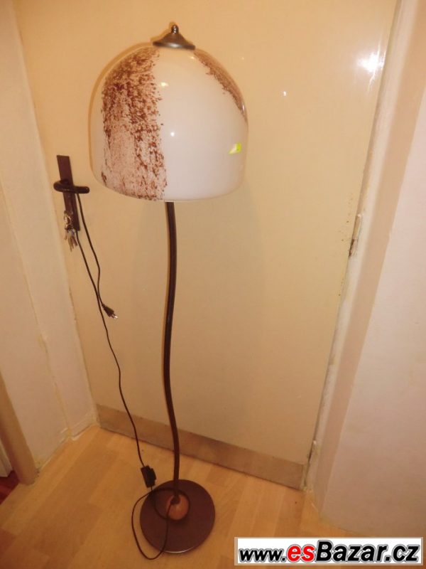 Prodám lampu a zrcadlo Prodám lampu a zrcadlo