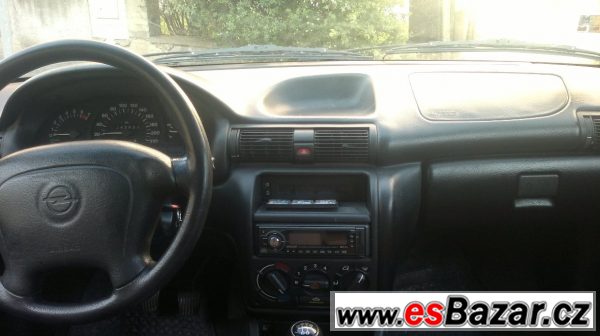 Opel Astra Combi 1.6 