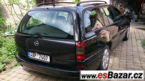 Opel Omega 2.6 V6 combi, spěchá!