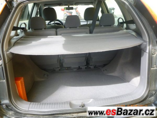 Nissan Almera Tino 2,2DCi 100kW