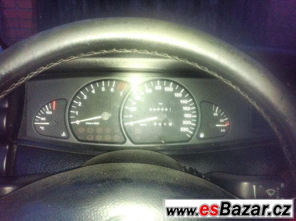 Opel Omega 2.0 16V CD