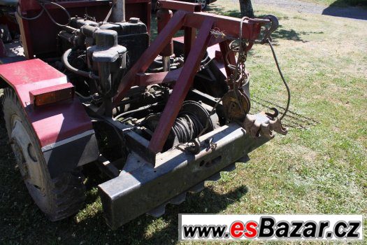 Traktor 4x4 Diesel Zetor Navijak Zil V3s Aro