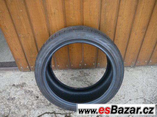 Hankook Ventus 215/40 R16