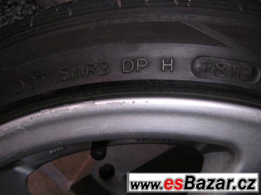 Alu kola OZ R17 včetně pneu Alu kola OZ R17 včetně pneu