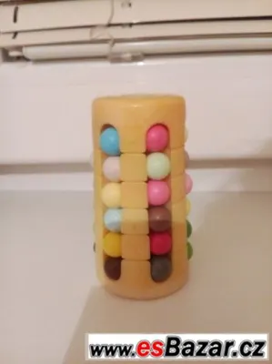 Hra Babylonská věž..mončičák..chlapeček