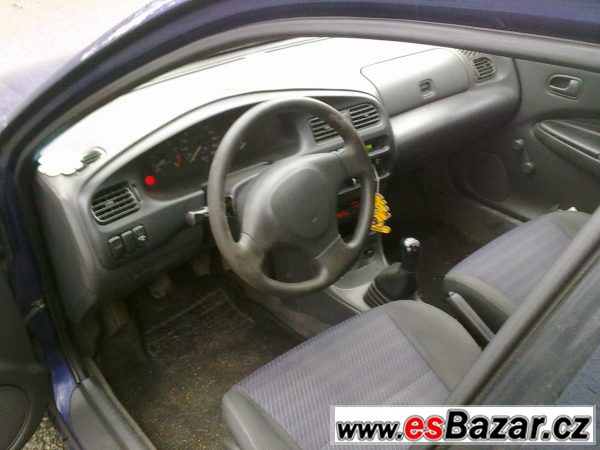 Mazda 323 BA sedan 1,5 16V