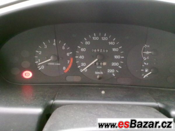 Mazda 323 BA sedan 1,5 16V Mazda 323 BA sedan 1,5 16V