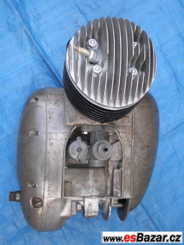 Motor Jawa 175