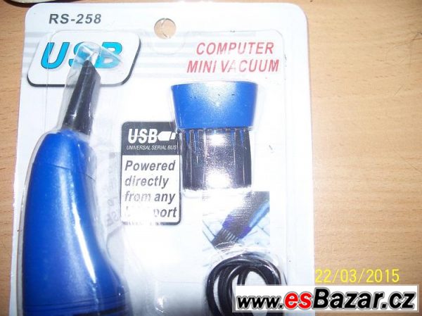 Mini USB vysavač