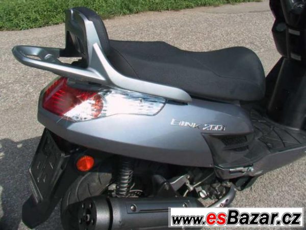 Kymco Yager GT 200i, skútr