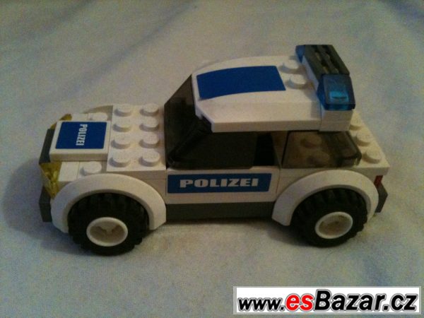Lego - policejní vůz