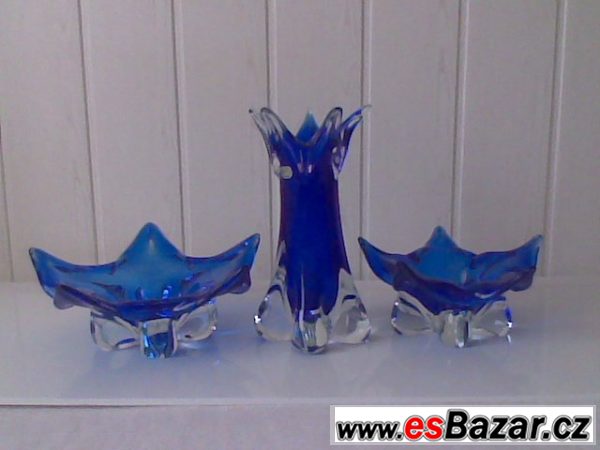 modre-hutni-sklo-bohemia-glass