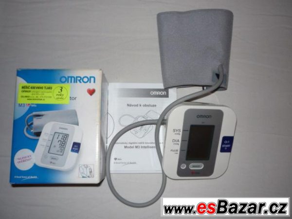meric-krevniho-tlaku-omron-m3