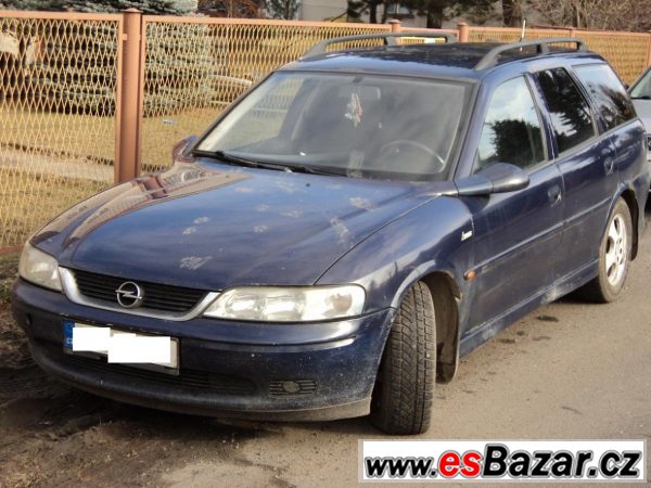 Opel Vectra B combi 1,8i 16V r. 01