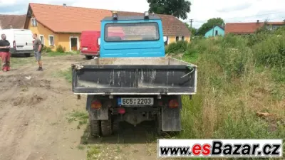 Multicar M25 třístranný sklápěč