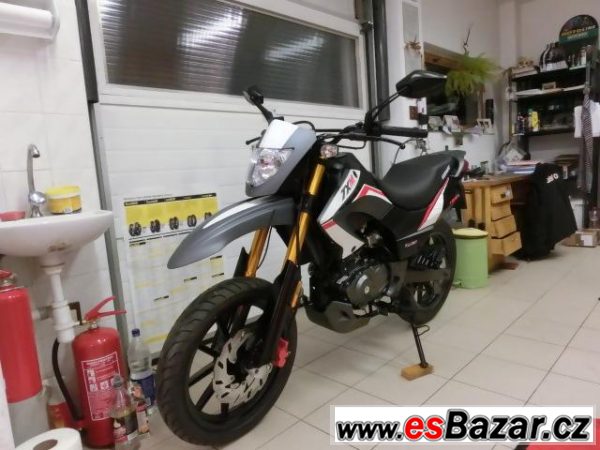 Keeway TX 125 Supermoto, supermoto