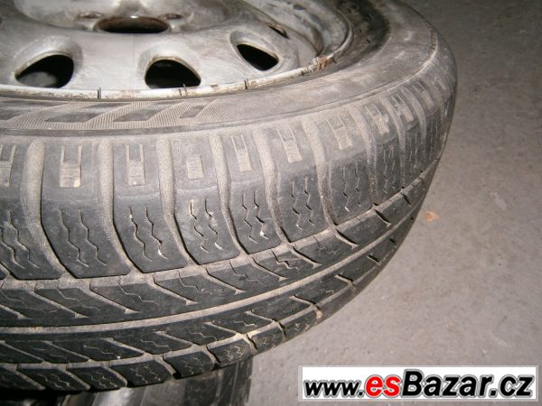 Kola Felicia Michelin 165/65 R 13