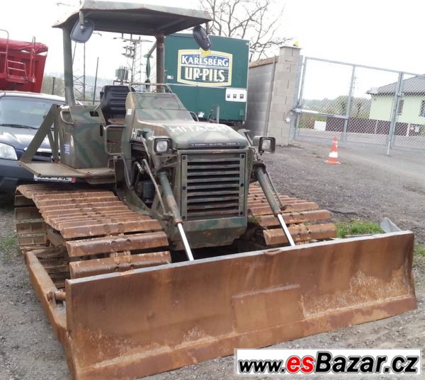 Hitachi 4t dozer 70cm širokopás  29kW, r.v. 1996,