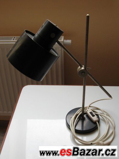 Stolní lampa