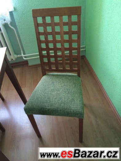 Jídelní stul a židle