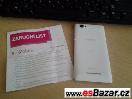 Prodám porouchaný smartphone Sony Xperia M