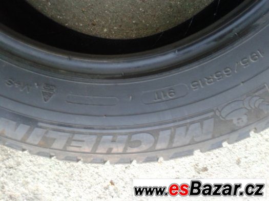 2 x Pneu Michelin 195/65/15